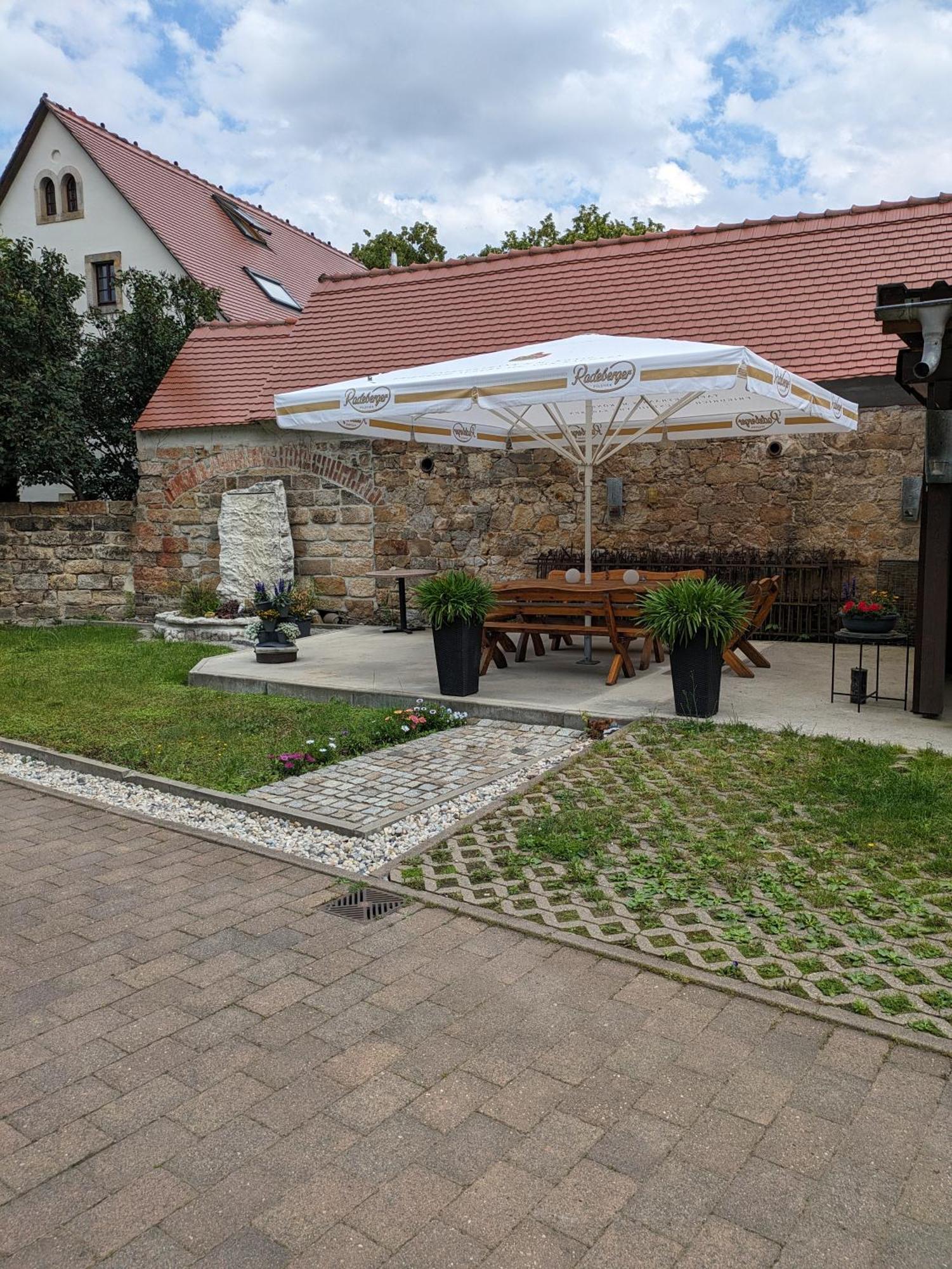 דרזדן Ferienhaus -Am Alten Dorfplatz- מראה חיצוני תמונה